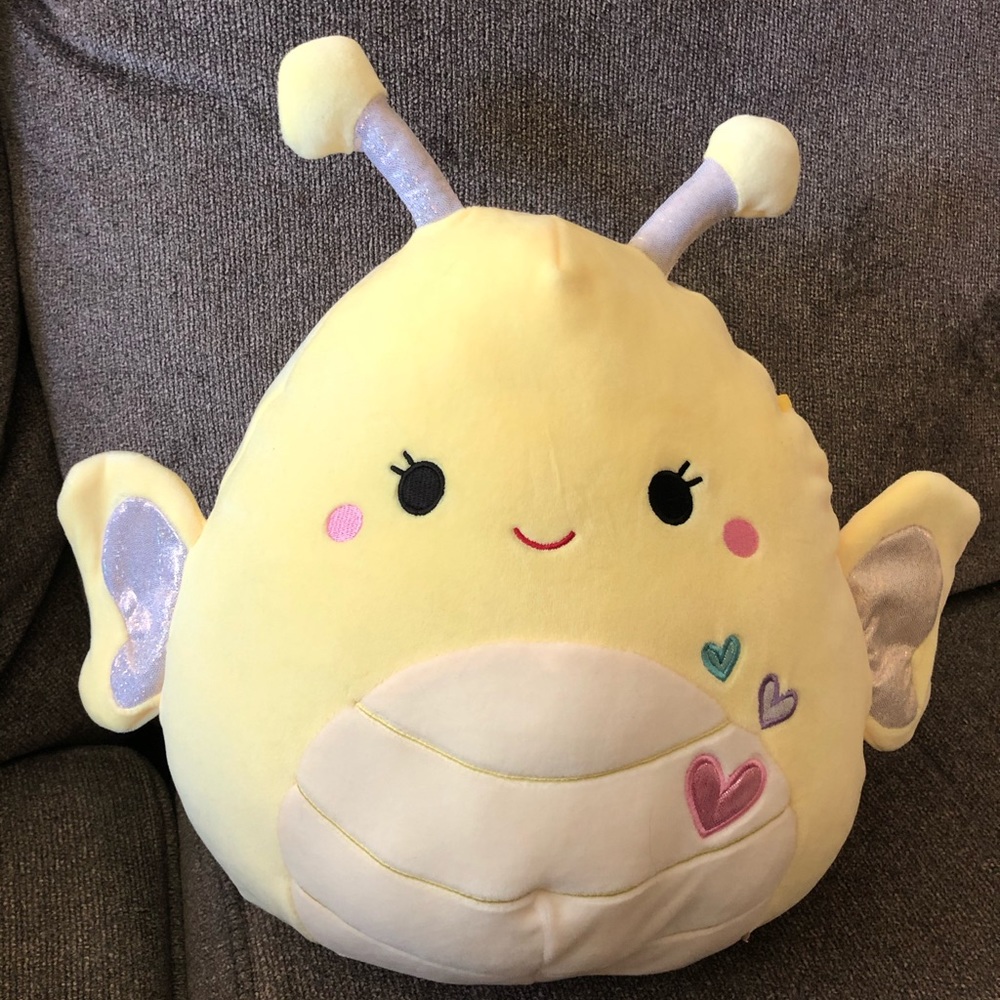 nixie squishmallow